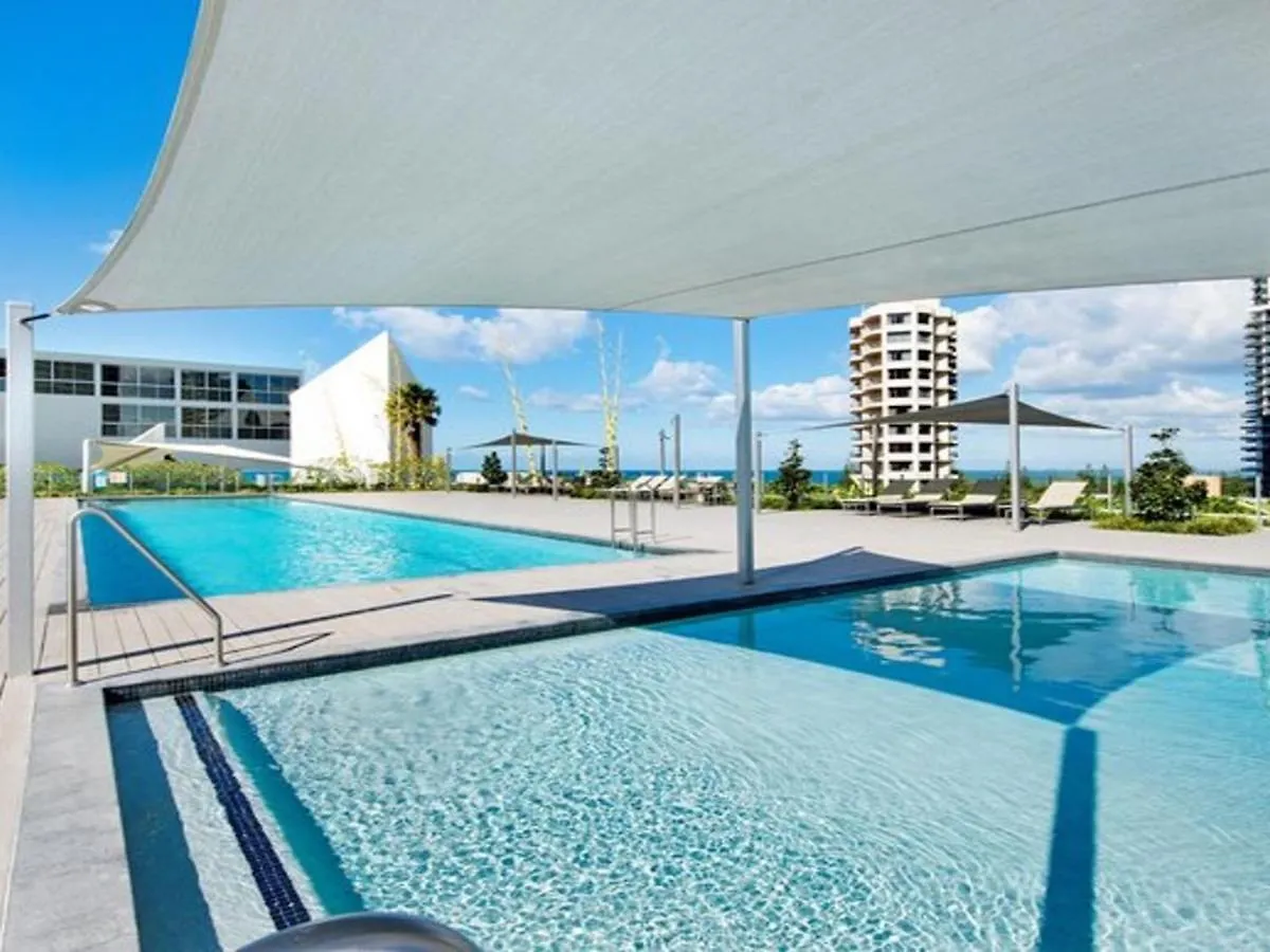 Air On Broadbeach 2 Level Private Apartment - Coasthm Gold Coast