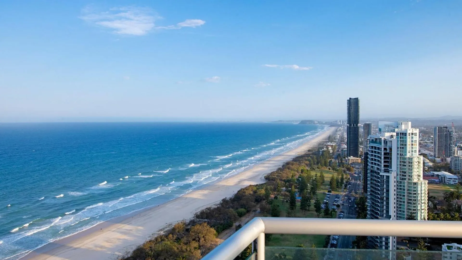 Air On Broadbeach 2 Level Private Apartment - Coasthm Gold Coast Australia